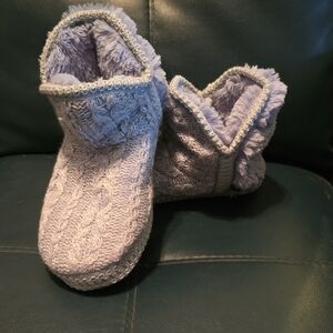Muk Luks, Plush Blue Knit Slipper Boots.